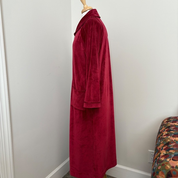 Eileen West Burgundy Red Velour Zip Robe - S/M - Picture 3 of 15